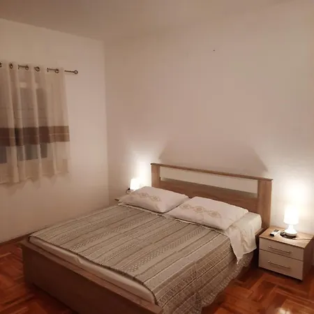Apartment Duje & Dragana
